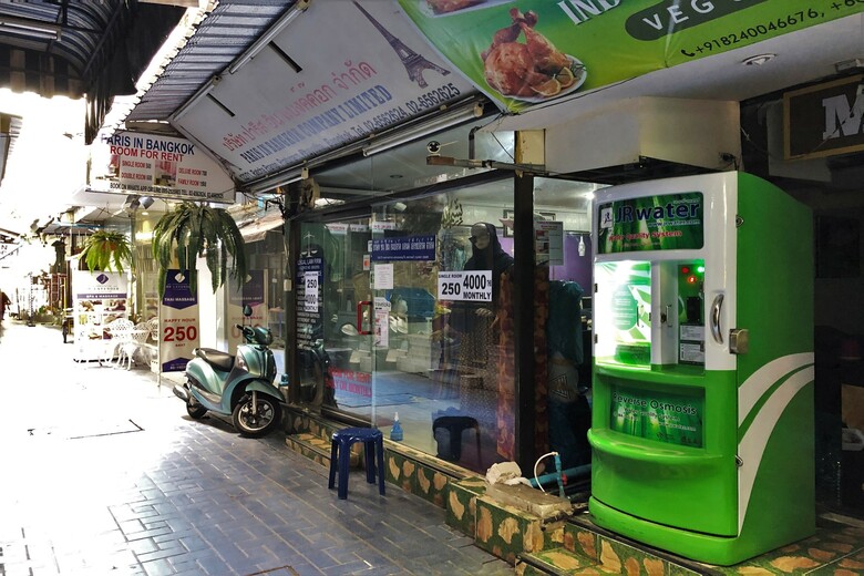 Hotel Paris In Bangkok