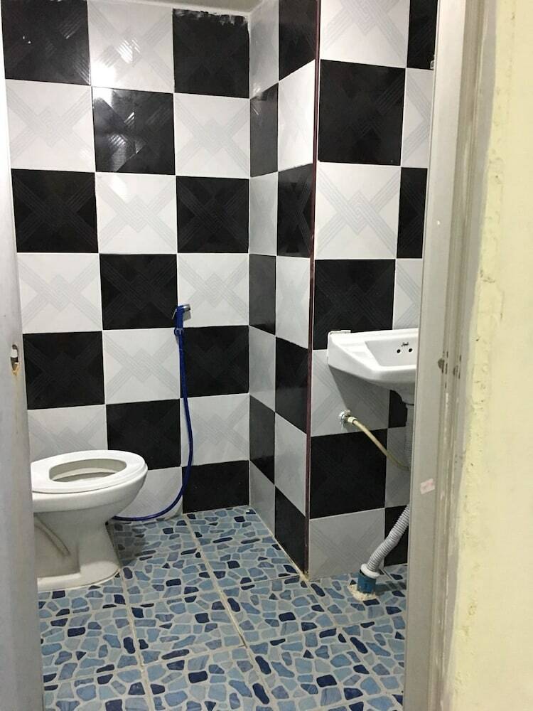 Hotel Paris In Bangkok