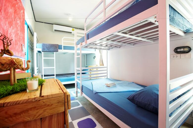 Hostal Wh Hostel