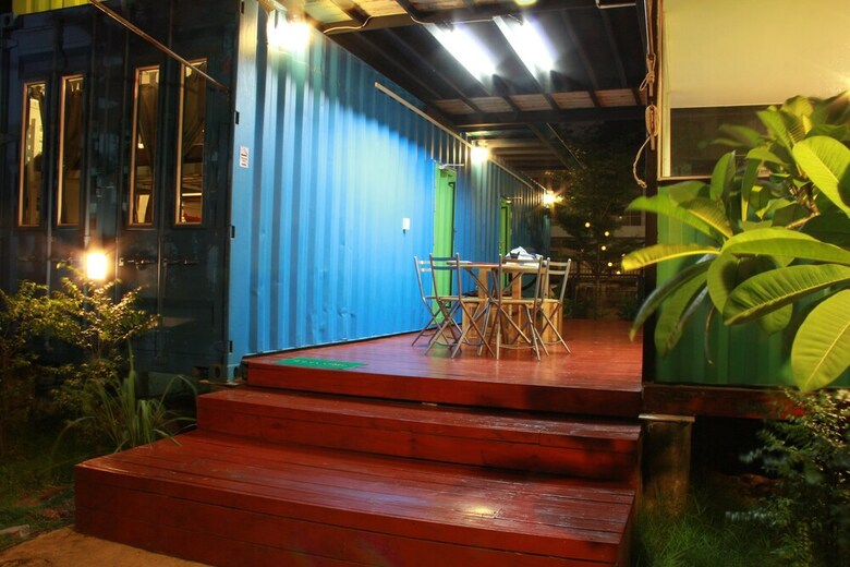 Hostal Wh Hostel