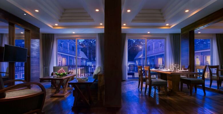 J7 Hotel