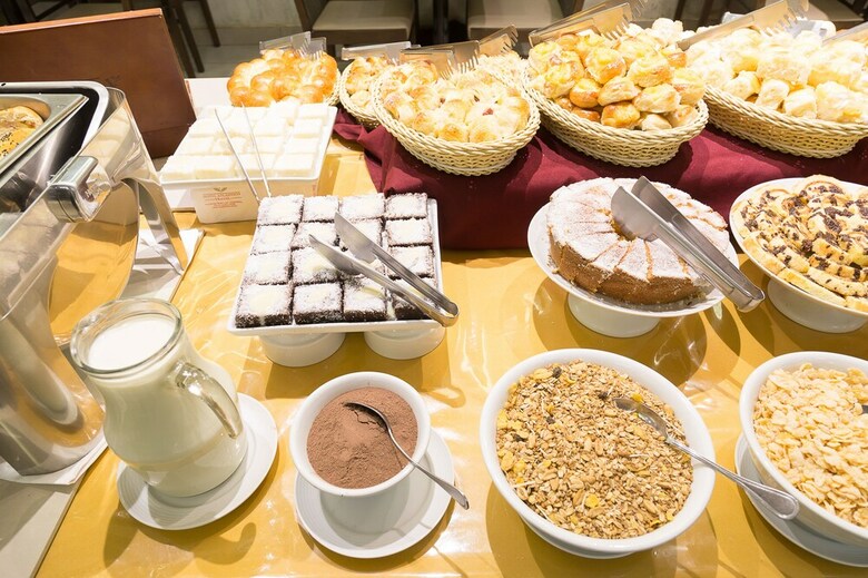 Hotel Atl�ntico Travel