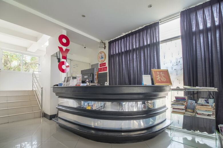 Oyo 835 Koh Chang Luxury Hotel