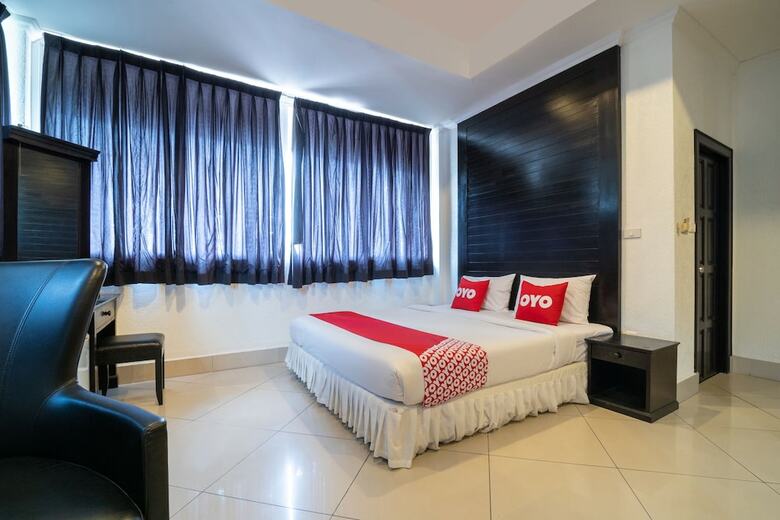 Oyo 835 Koh Chang Luxury Hotel