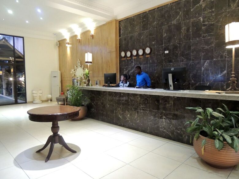 Bella Casa Hotel