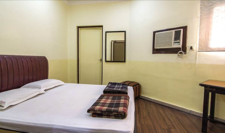 Hotel Akash Ganga