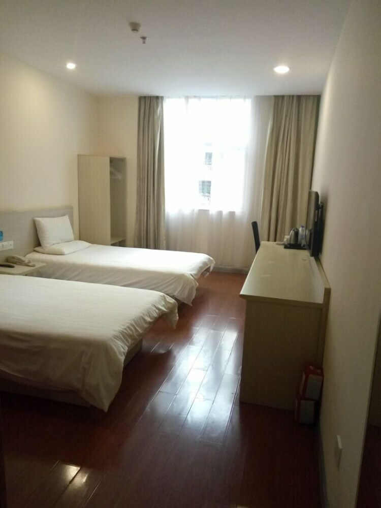 Fulixing Hotel