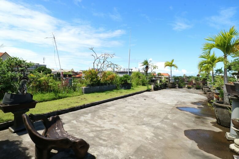 Hotel Kondra Premiere Guest House