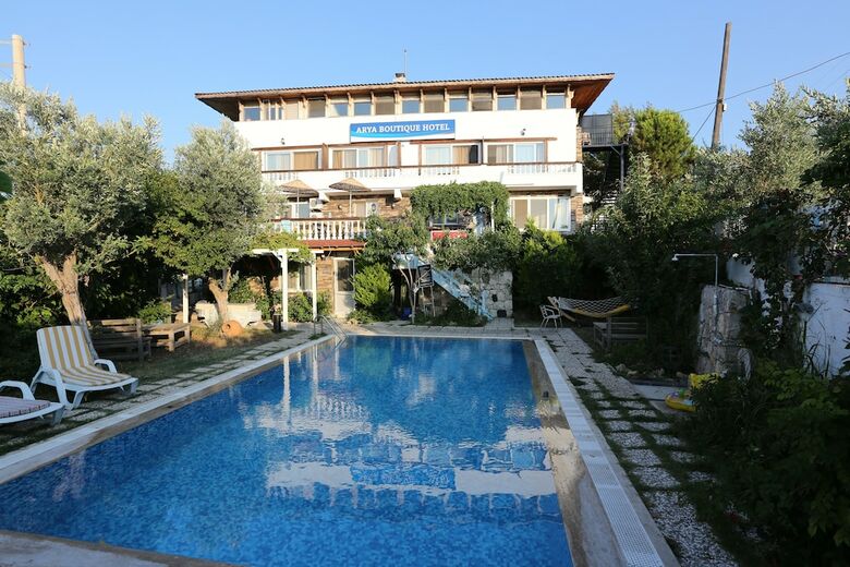Hotel Arya Karaburun