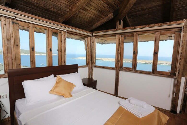Hotel Arya Karaburun
