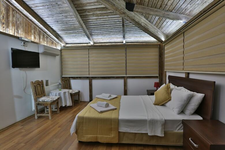 Hotel Arya Karaburun