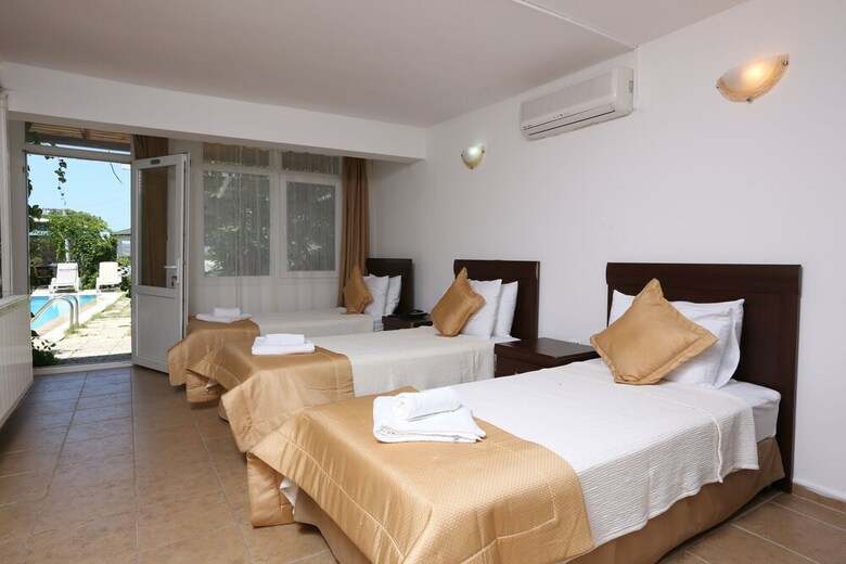 Hotel Arya Karaburun