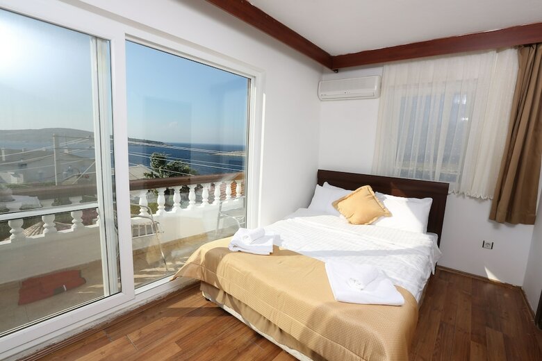 Hotel Arya Karaburun