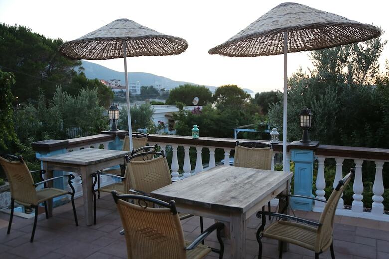 Hotel Arya Karaburun