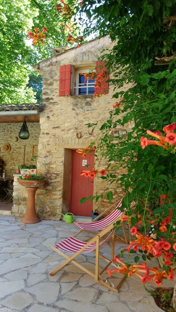 Bed & Breakfast Mas De Cocagne En Provence