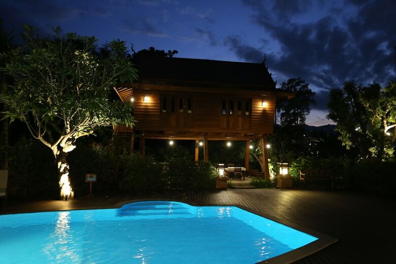 Hotel Amata Lanna Village