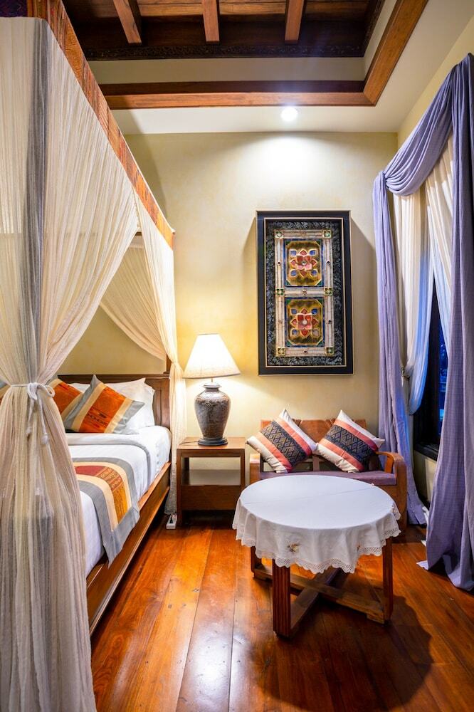 Hotel Amata Lanna Village
