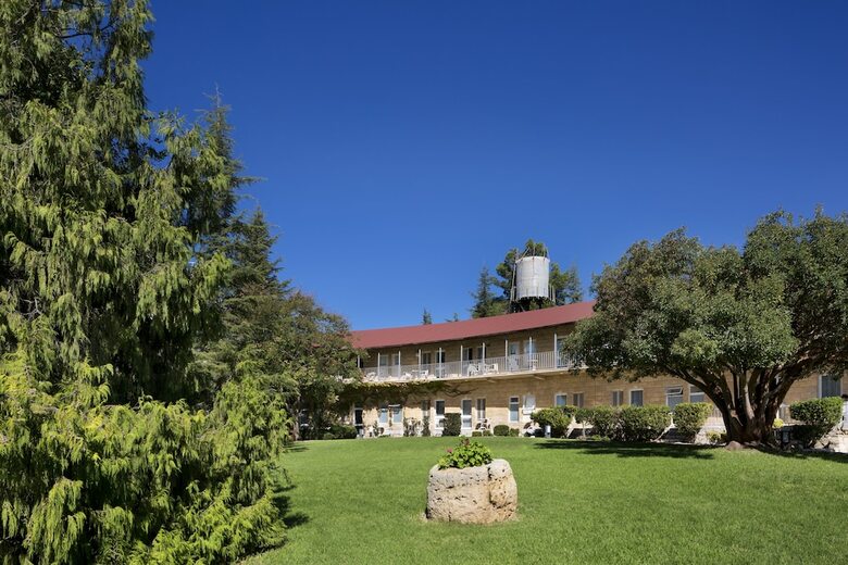 Ye'arim Hotel
