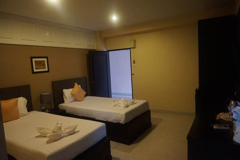 Hotel Metro Residence