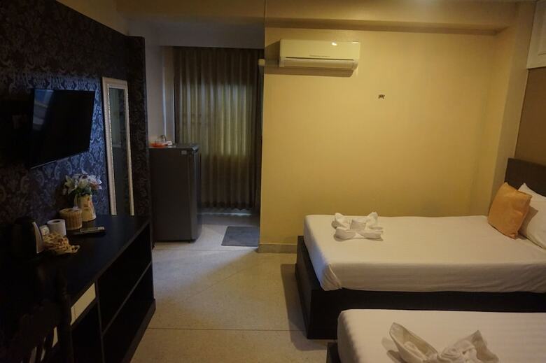Hotel Metro Residence