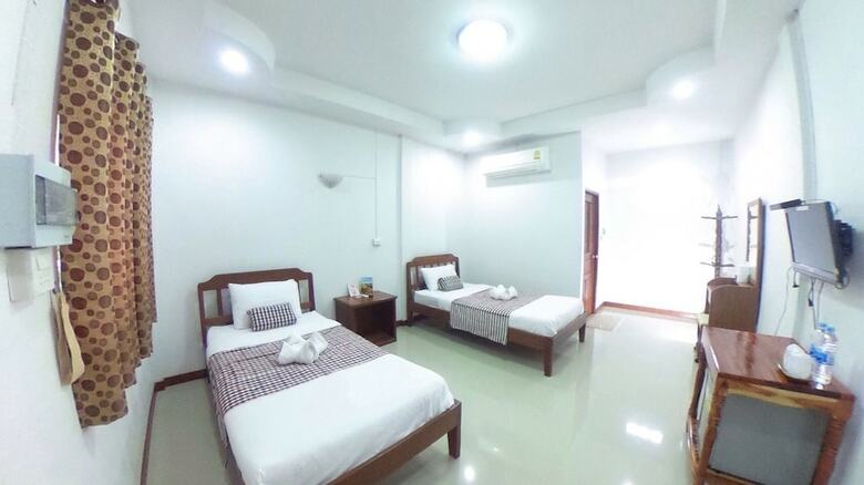 Hotel Plaifah Resort Ubon