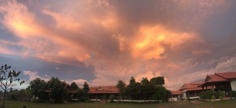 Hotel Plaifah Resort Ubon