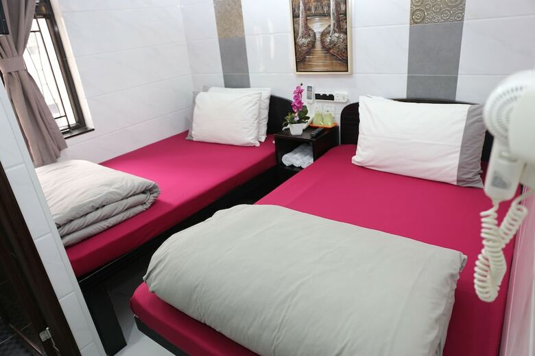 Hotel V Inn