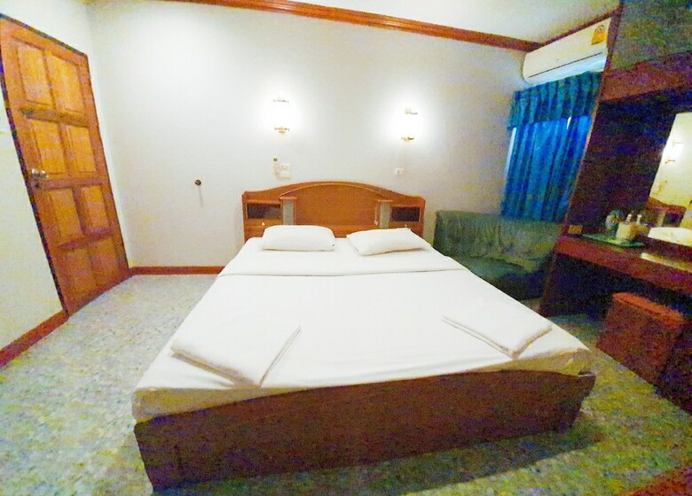 Break Point Hotel