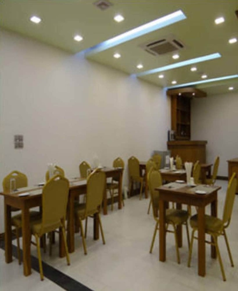 Paragon Hotel