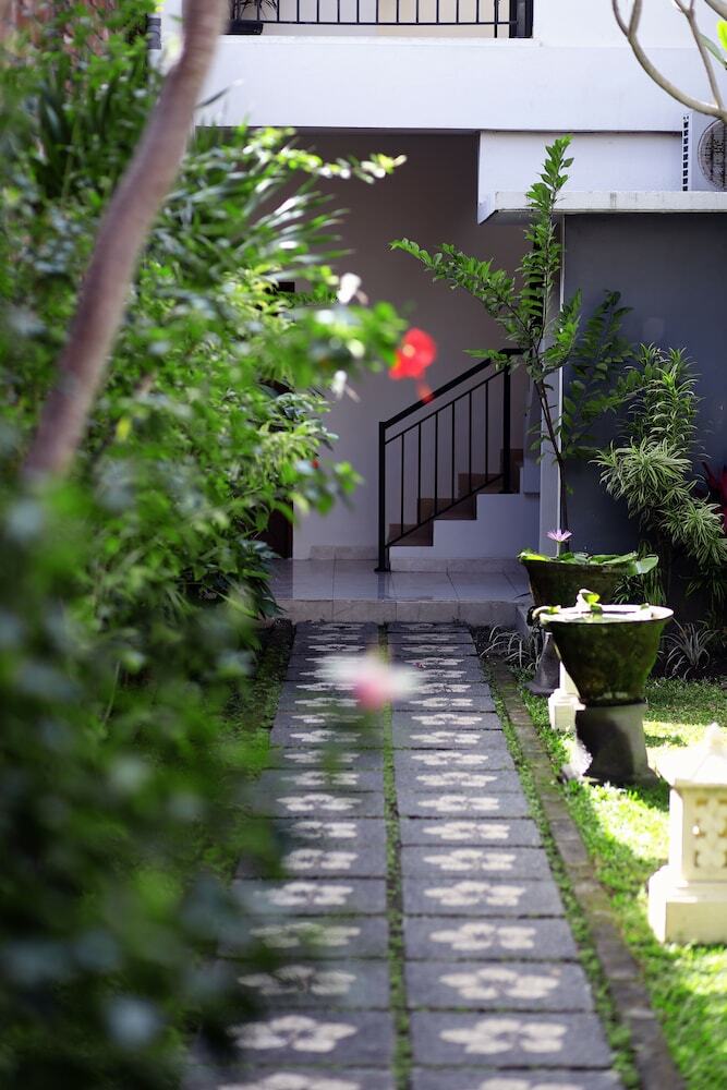 Hotel Cameng Homestay