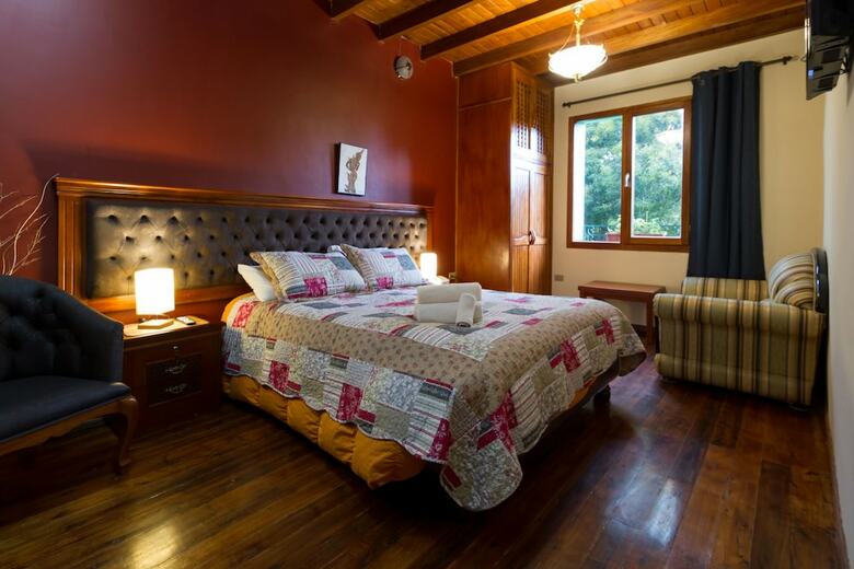Bed & Breakfast Artplaza