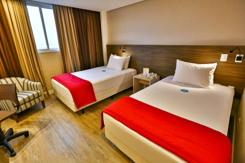 Crystal Plaza Hotel An�polis