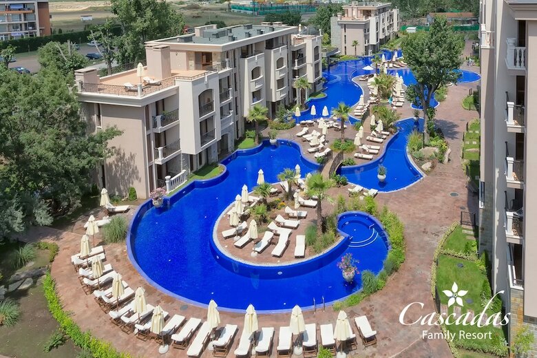 Aparthotel Cascadas Family Resort