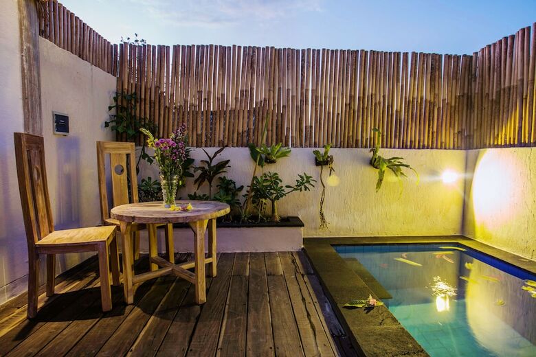 Hotel Svaha Private Villas Ceningan