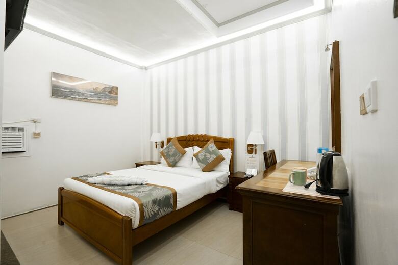 Hotel Royal Park Resort Boracay