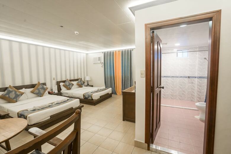 Hotel Royal Park Resort Boracay