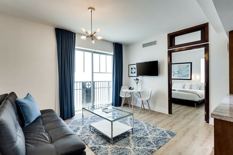 Suites At Congress Ocean Drive