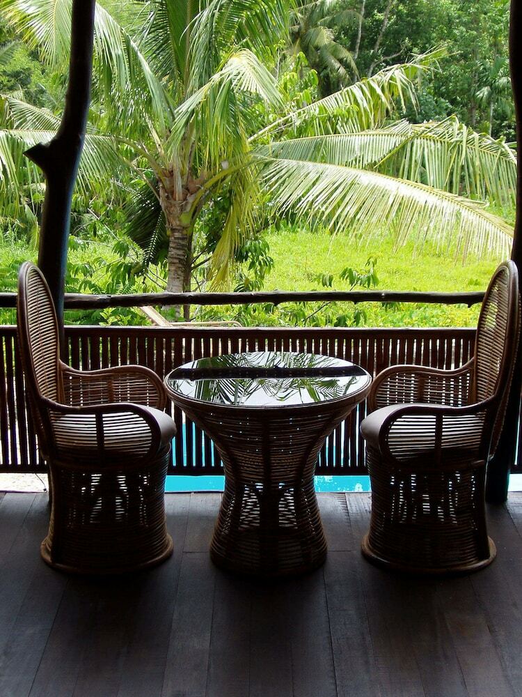 Hotel Palau Plantation Resort