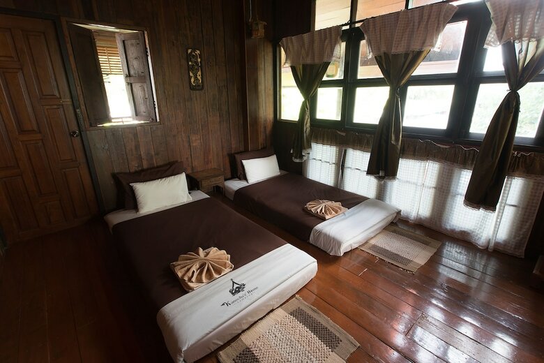 Hotel Kanecha's Home Lampang