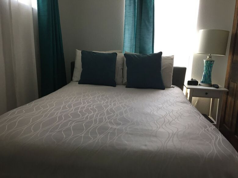 Hotel Seacrest Inn