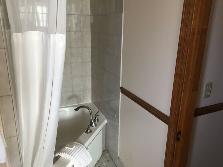 Hotel Seacrest Inn