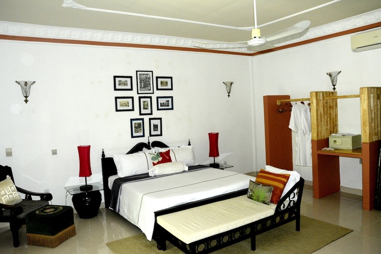 Hotel Tropical Hill Kep