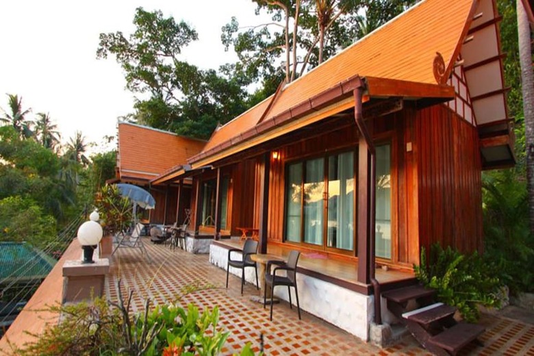Hotel Bhuvarin Resort