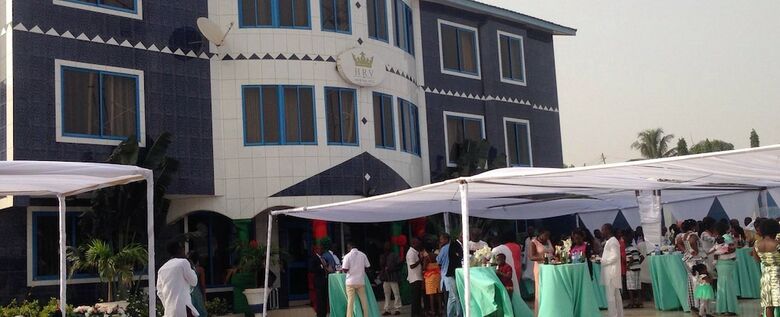 His Royal Vico Hotel