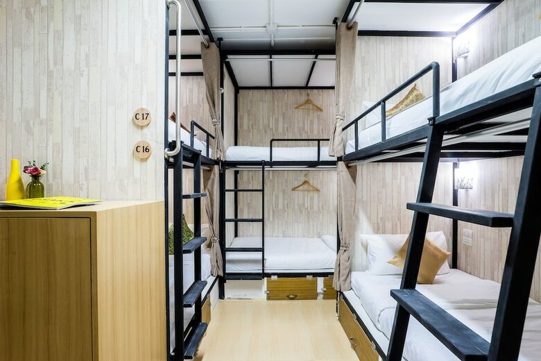 Hostal Hostel At Thonglor