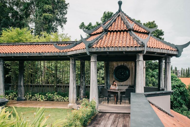 Hotel Chinoiserie Collection Resort & Spa