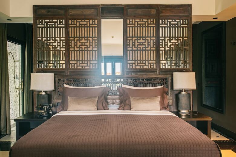 Hotel Chinoiserie Collection Resort & Spa