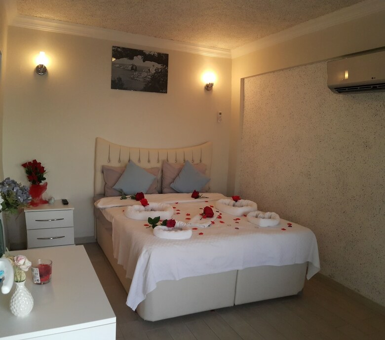 Hotel Yasemin Suite