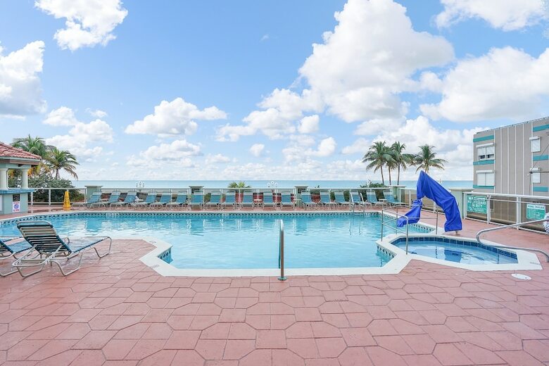 Hollywood Beach Tower By Capital Vacations