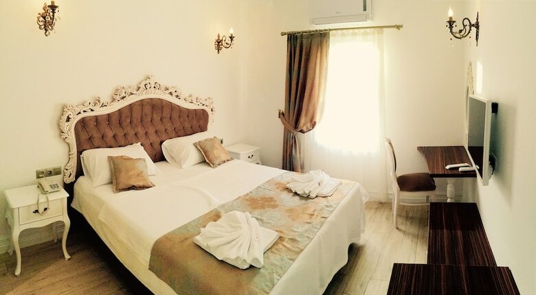 Olivias Group Hotel